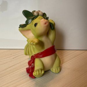 Pocket Dragons - Under The Mistletoe